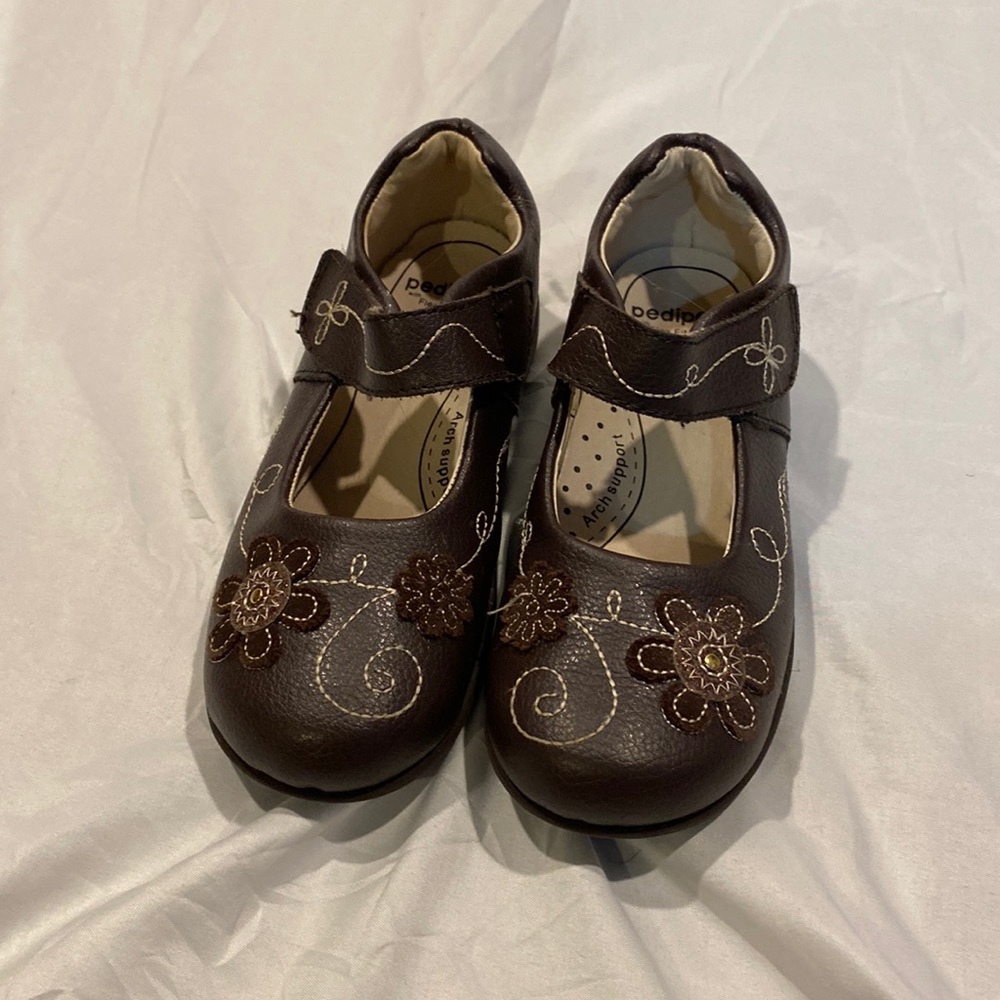 Excellent condition Pediped Maryjane shoes